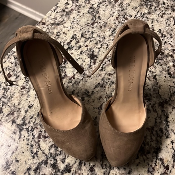 Wild Diva Platform heels with ankle strap - Picture 2 of 4